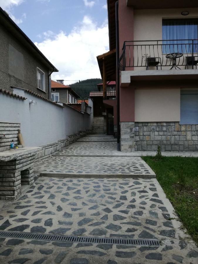 Hotel Къща Генчеви Syrnica Zewnętrze zdjęcie